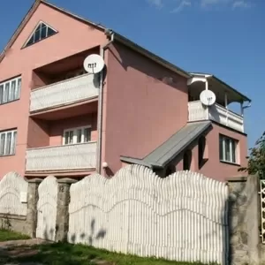 Продам дом,  р-н Компотный,  г.Ужгород