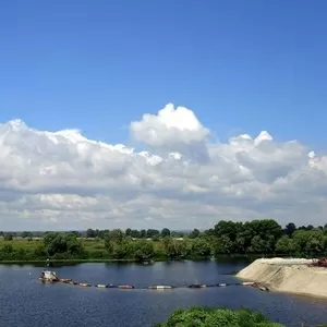 Очистка озер и рек от иловых отложений. Намыв песка,  пляжей.