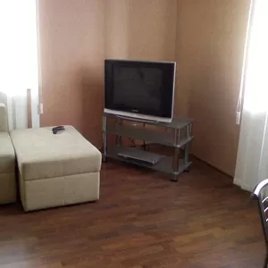 0990755307 ,  2-х комн. кв-ра посуточно с хорошим ремон. в самом центре