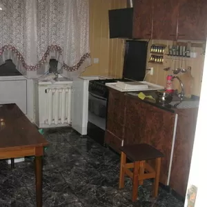 р-н «Листопада»,  сдам 2х комнатную квартиру