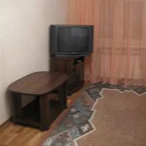 В центре 2х комнатная квартира