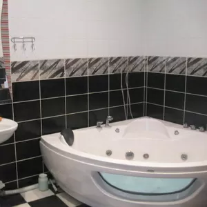 В районе Листопада сдам 2х комнатную квартиру