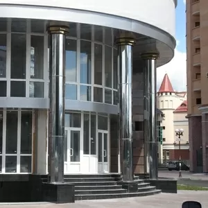 Облицовка н/ж сталью стен,  откосов,  порталов дверей.
