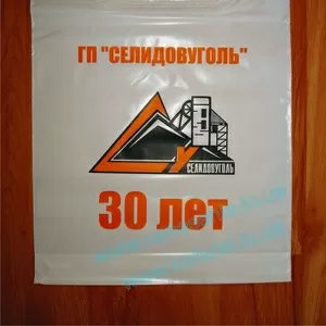 Печать на пакетах логотипа