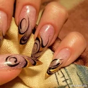 Гелевое наращивание ногтей