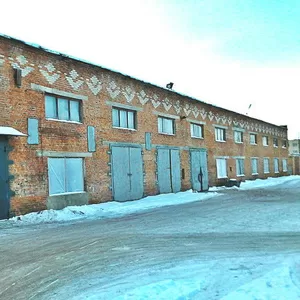 Нежилое помещение (бокс),   пл. 700 м.кв. (с прилегающим участком)