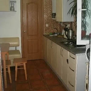 Сдам посуточно часть дома!