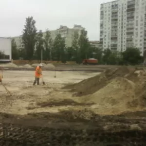 Рытье,  копка траншей Киев. Вырыть траншею,  выкопать траншею