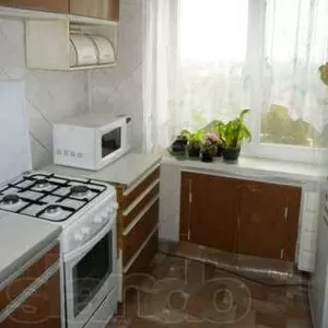 Продам свою 2-х комн.кв. 50/28/8,  6/9,  р-н 