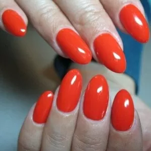 Маникюр на дому