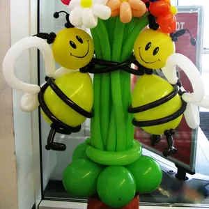 букет цветов из шаров