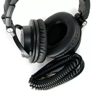 Audio Technica ATH-M50 наушники для профессионалов
