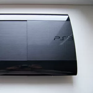 PlayStation 3 Super Slim 500gb в идеальном состоянии+игры