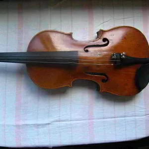 Скрипка 19-го века.