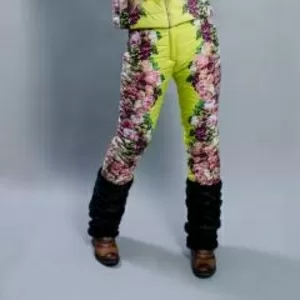 Недорого модная женская и мужская одежда,  