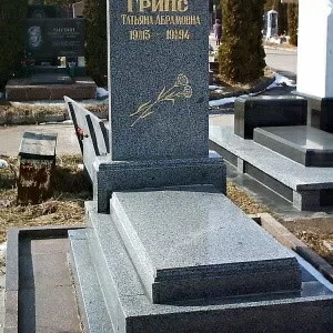 Памятники гранитные