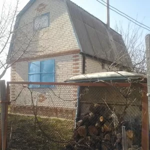 Продам дачу (дом с участком) Анновка.   
