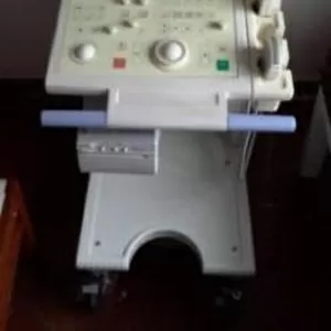 Продам УЗИ аппарат с цветным допплером Toshiba SSA-340A Япония