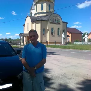 Водитель со своим авто