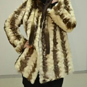 Продам полушубок из меха норки.
