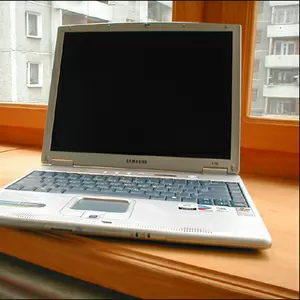 Продам на запчасти нерабочий ноутбук Samsung X10 (разборка и установка