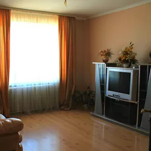 2-комнатная квартира посуточно в Луцке. ул. Соборности,  42