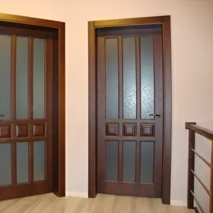 Двери  деревянные  по выгодной цене.