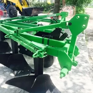 Плуг 3 корпусний польский Bomet ПЛН 3-35, 