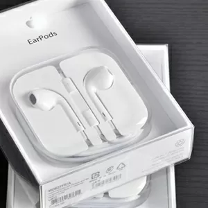 Apple Earpods оригинальные наушники. Год гарантии.