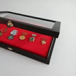Витрины для значков,  медалей и других предметов коллекционирования