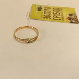 Кольцо золотое с бриллиантом,  0.02 ct.