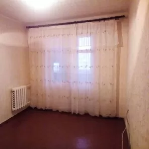 Срочно продам 2-ух комнатную квартиру.Александрия