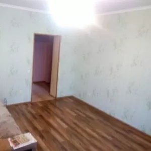 Двухкомнатная квартира с ремонтом на Сосновом,  в Обухове