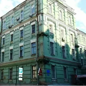 Нежилое офисноеОСЗ в Печерском районе 5 этажей,  Киев.