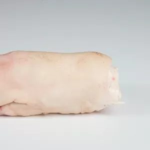 ООО « Амтек Трейд» предлагает замороженные свиные ноги!