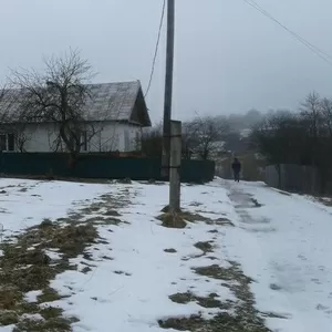 Продається будинок в с.Середній Майдан