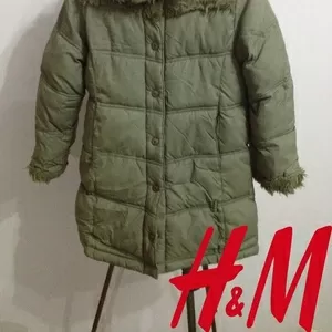 Продам демисезонное пальто H&M на 4-5 лет (рост 110 см.) 