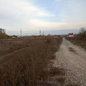 Продаж ділянок в селі Зарічани 