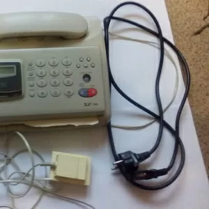Продам настольный телефакс SAMSUNG SF 150 
