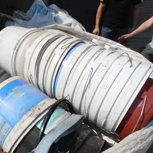 Закупаем полимерные отходы ПЭНД флакон,  канистра,  стрейч. Дробленку ПС