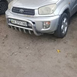 Продам Toyota RAV4,  2001г,  автомат,  СРОЧНО!