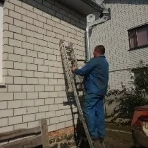 Утеплення  будинків піноізолом Заповнення рідким пінопластом.