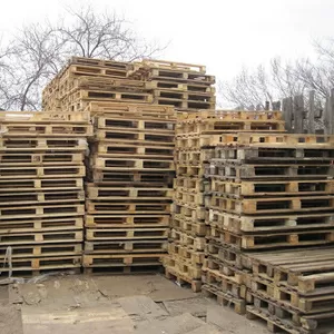 Продаем поддоны деревянные б/у в Киеве,  ремонт поддонов Киев