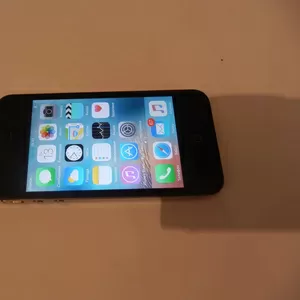 Мобильный телефон Apple iphone 4s