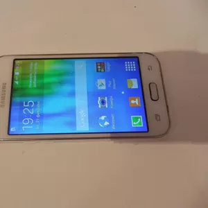 Мобильный телефон Samsung SM-J100H №7393