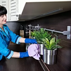 Ищем домработницу,  экономку для уборки дома/квартиры