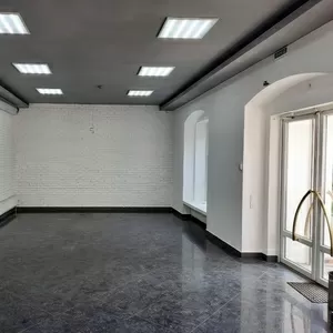 Долгосрочная аренда 140м.кв. 1-я линия,  Центр