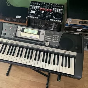 Продам синтезатор Yamaha PSR-640 