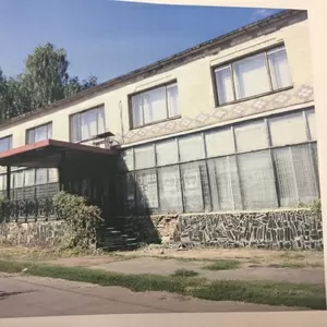 Продам нежилое отдельно стоящее 2 х этажное  здание 