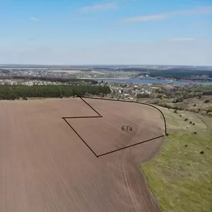 Знамените село Хлепча,  як на додоні. Ліс,  Річка. 6. 18 Га